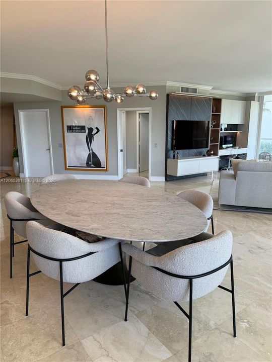 Active With Contract: $795,000 (2 beds, 2 baths, 2190 Square Feet)