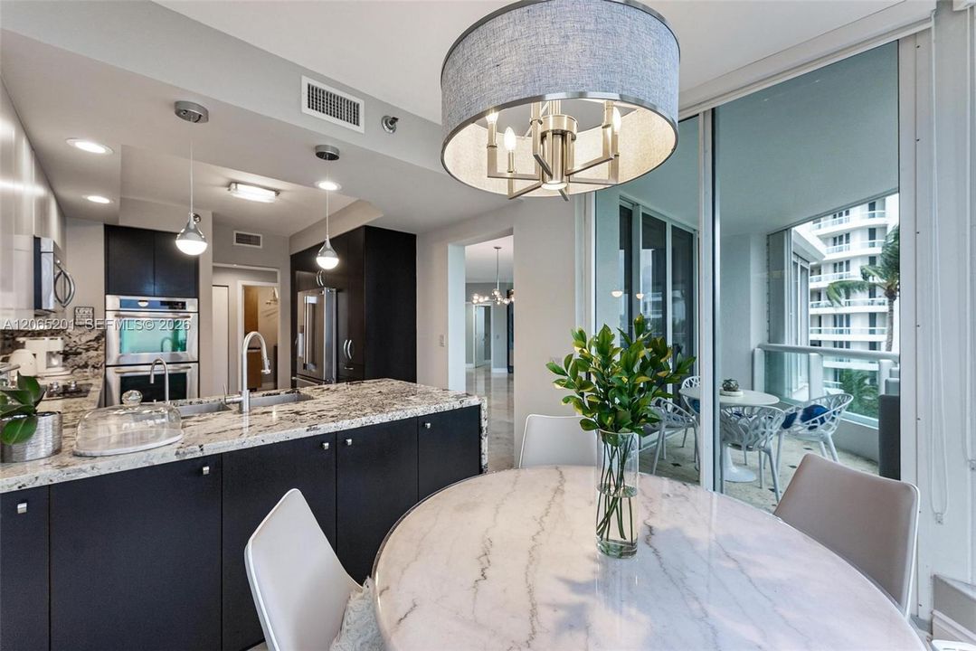 Active With Contract: $795,000 (2 beds, 2 baths, 2190 Square Feet)
