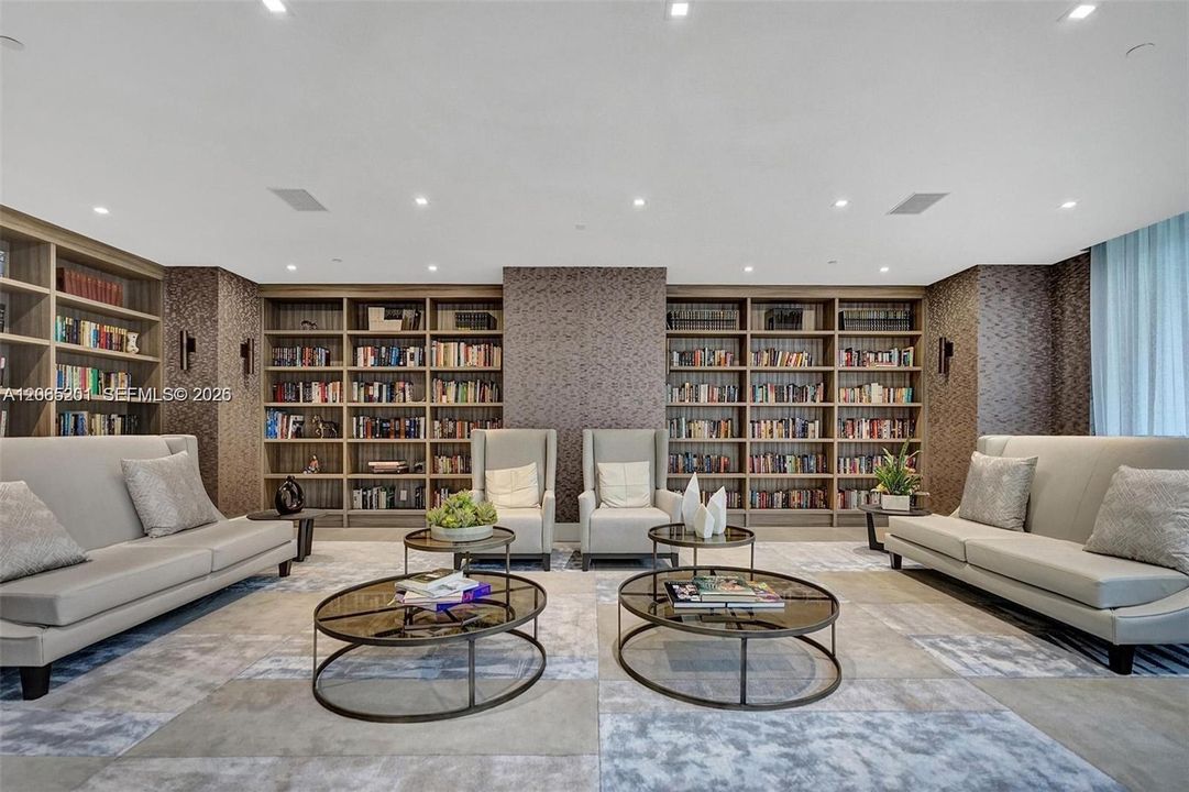 Active With Contract: $795,000 (2 beds, 2 baths, 2190 Square Feet)
