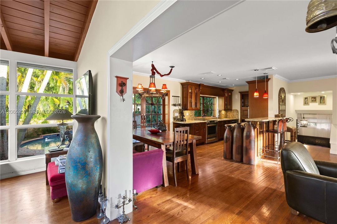 For Sale: $1,998,000 (3 beds, 2 baths, 2019 Square Feet)