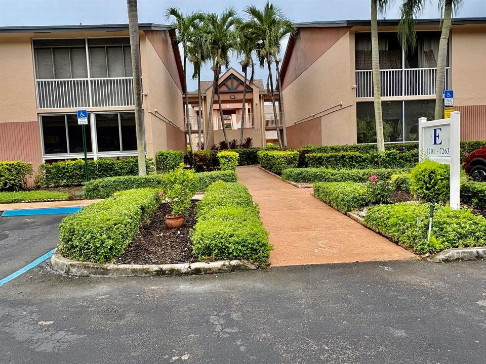 sue bldg