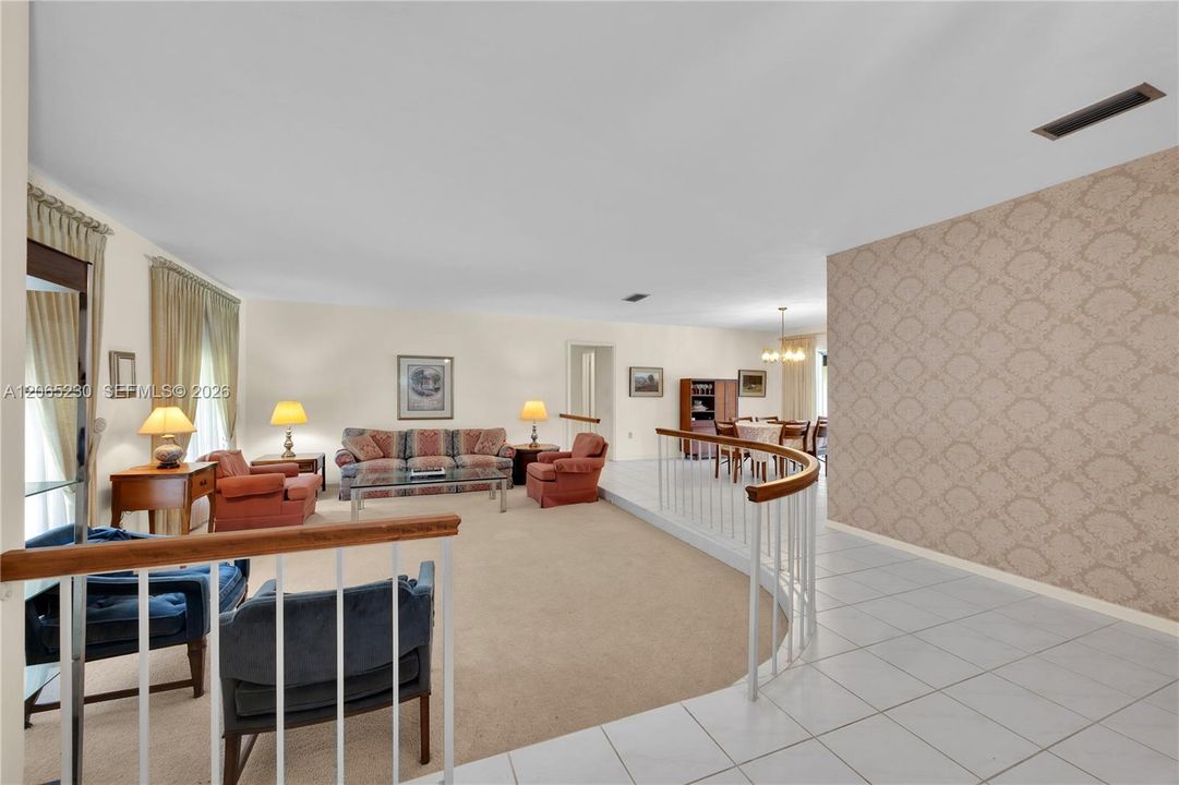 For Sale: $1,670,000 (4 beds, 2 baths, 2569 Square Feet)