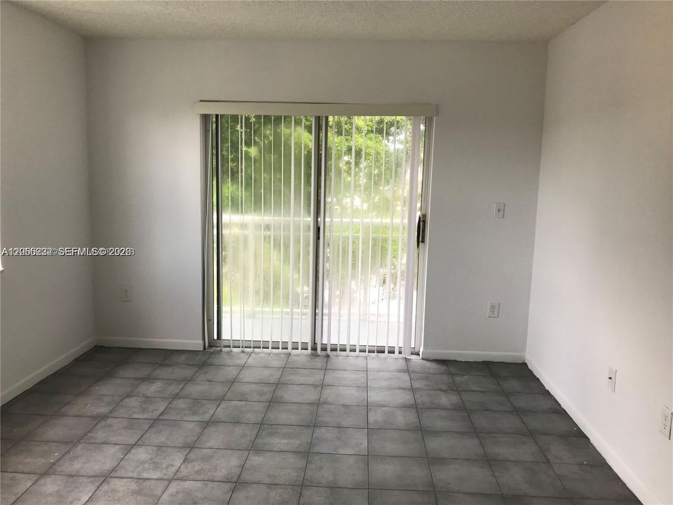 En Renta: $2,150 (2 camas, 2 baños, 1113 Pies cuadrados)