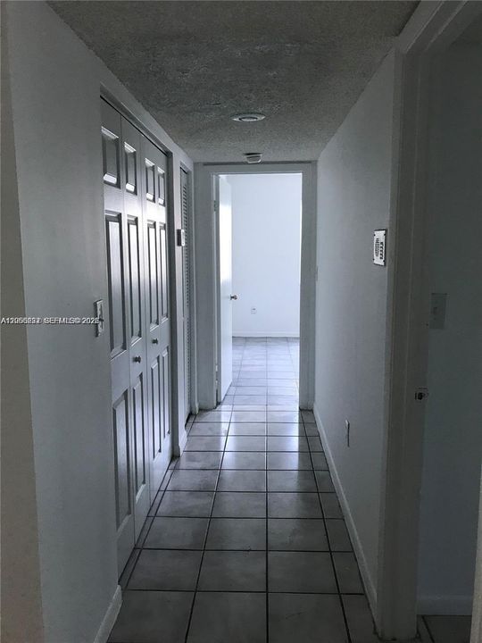 En Renta: $2,150 (2 camas, 2 baños, 1113 Pies cuadrados)