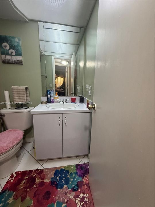 For Sale: $99,000 (2 beds, 2 baths, 850 Square Feet)