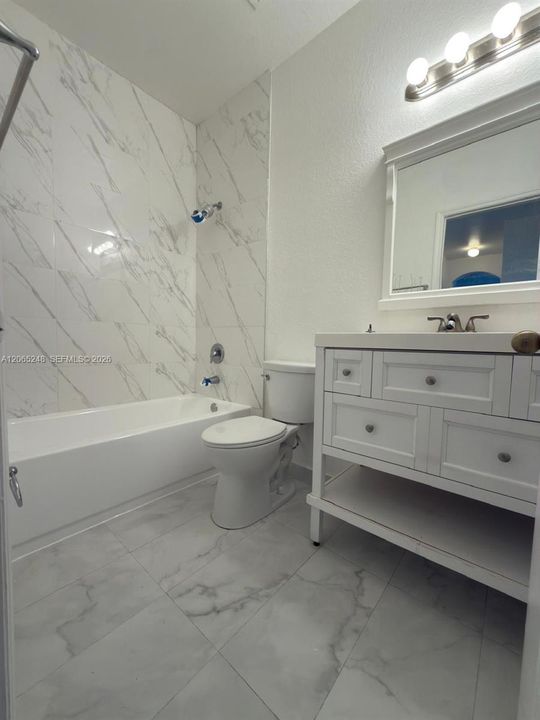 For Sale: $230,000 (3 beds, 2 baths, 1166 Square Feet)