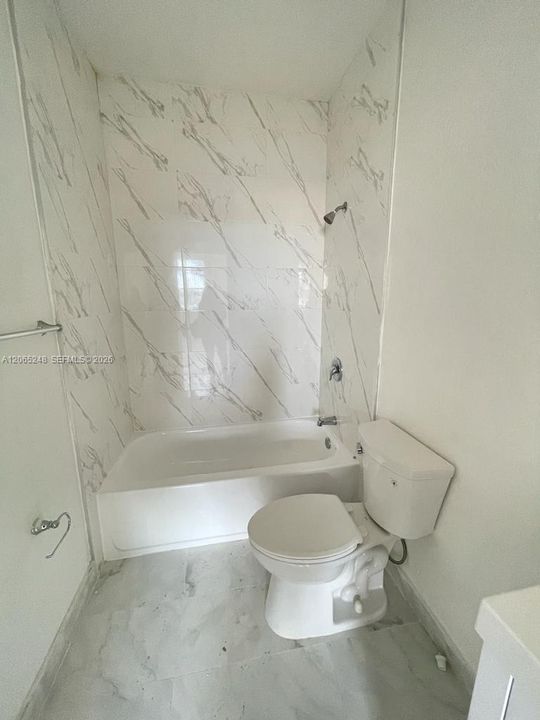 For Sale: $230,000 (3 beds, 2 baths, 1166 Square Feet)
