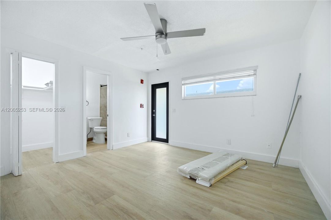 For Sale: $699,999 (0 beds, 0 baths, 1926 Square Feet)