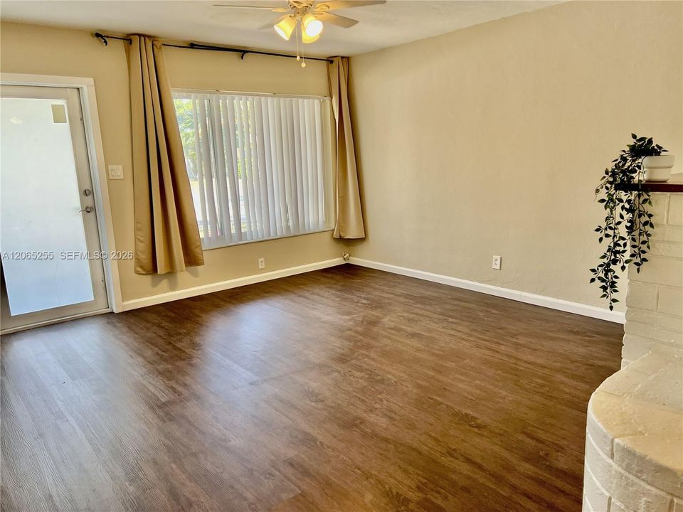 For Sale: $735,000 (0 beds, 0 baths, 2166 Square Feet)
