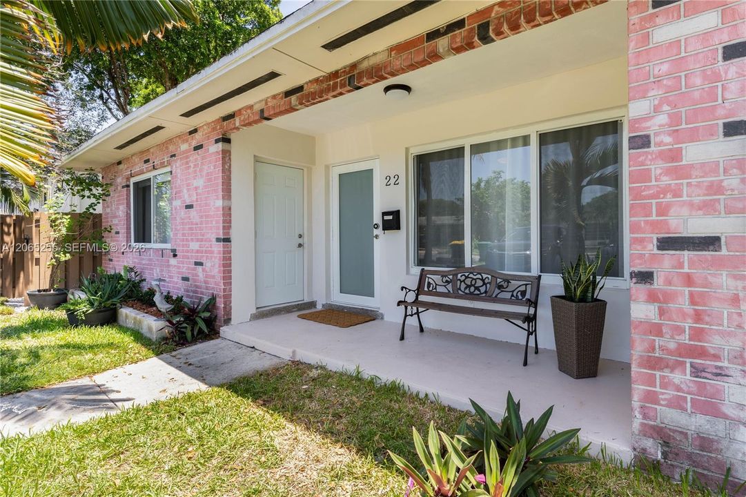 For Sale: $735,000 (0 beds, 0 baths, 2166 Square Feet)