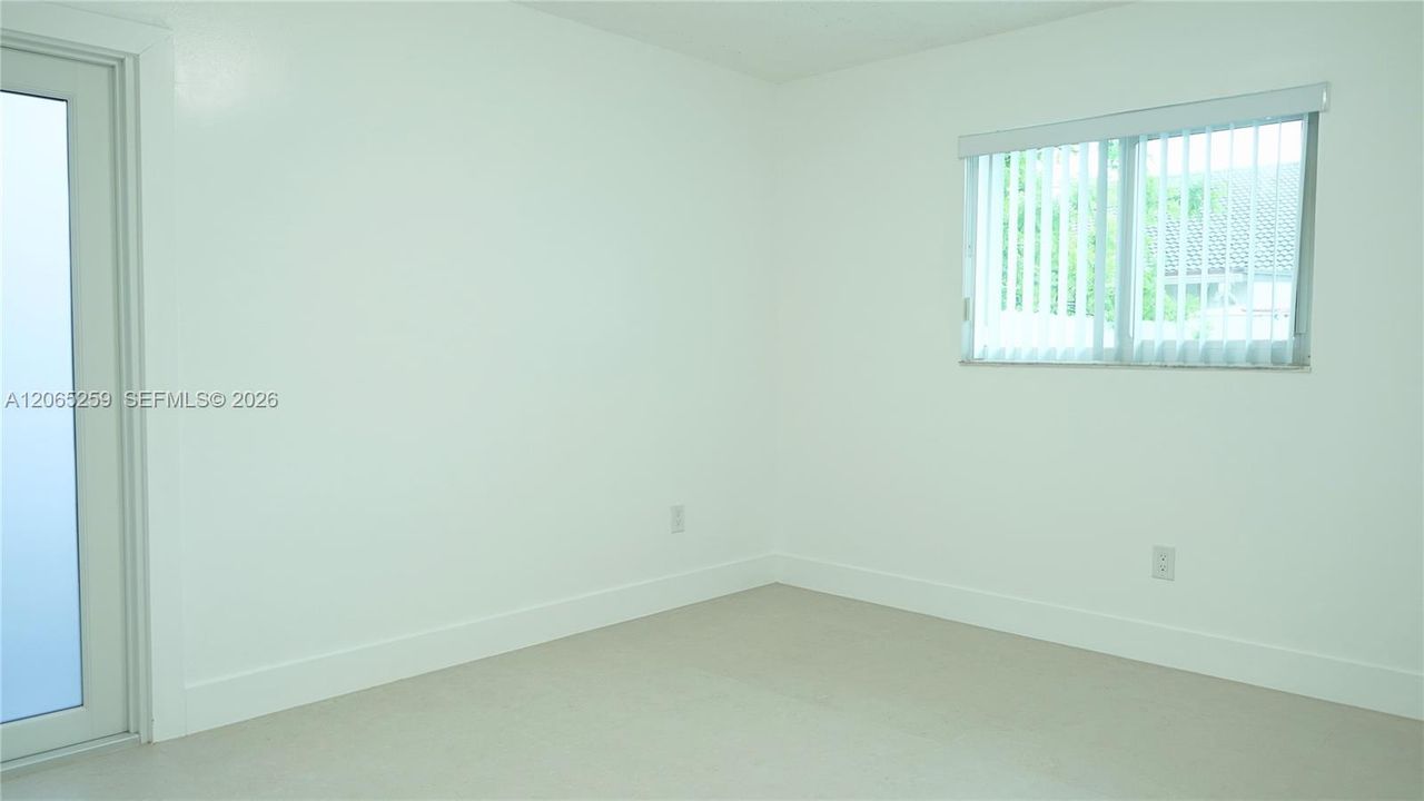 Activo con contrato: $3,450 (3 camas, 2 baños, 1274 Pies cuadrados)