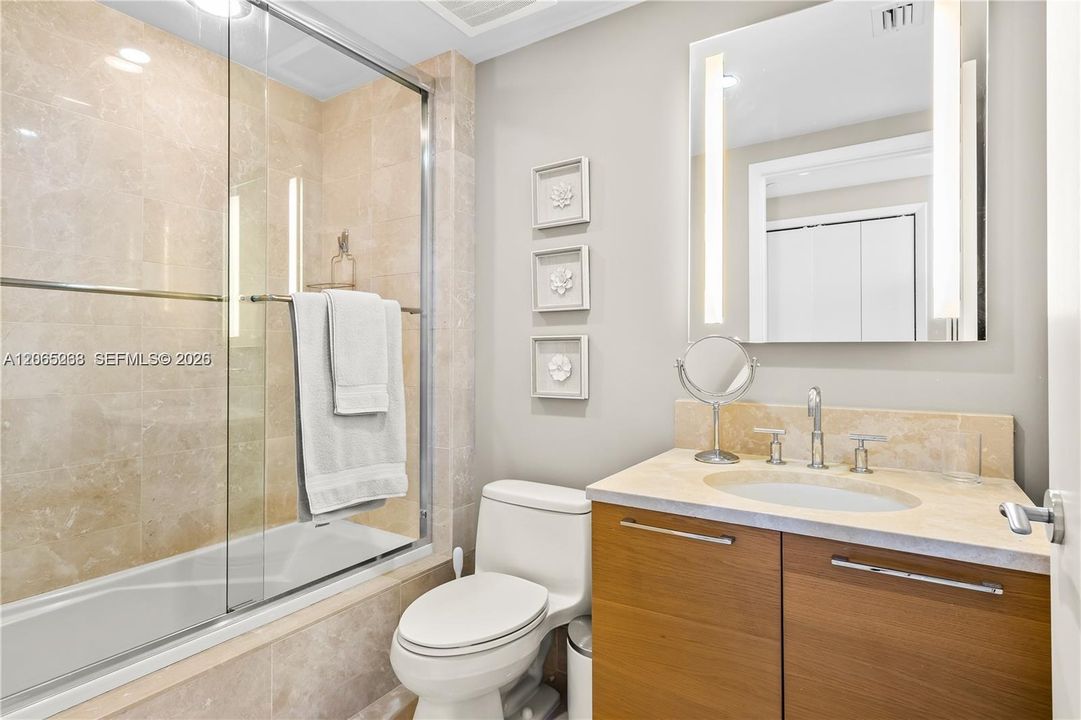 For Rent: $11,900 (3 beds, 3 baths, 1863 Square Feet)