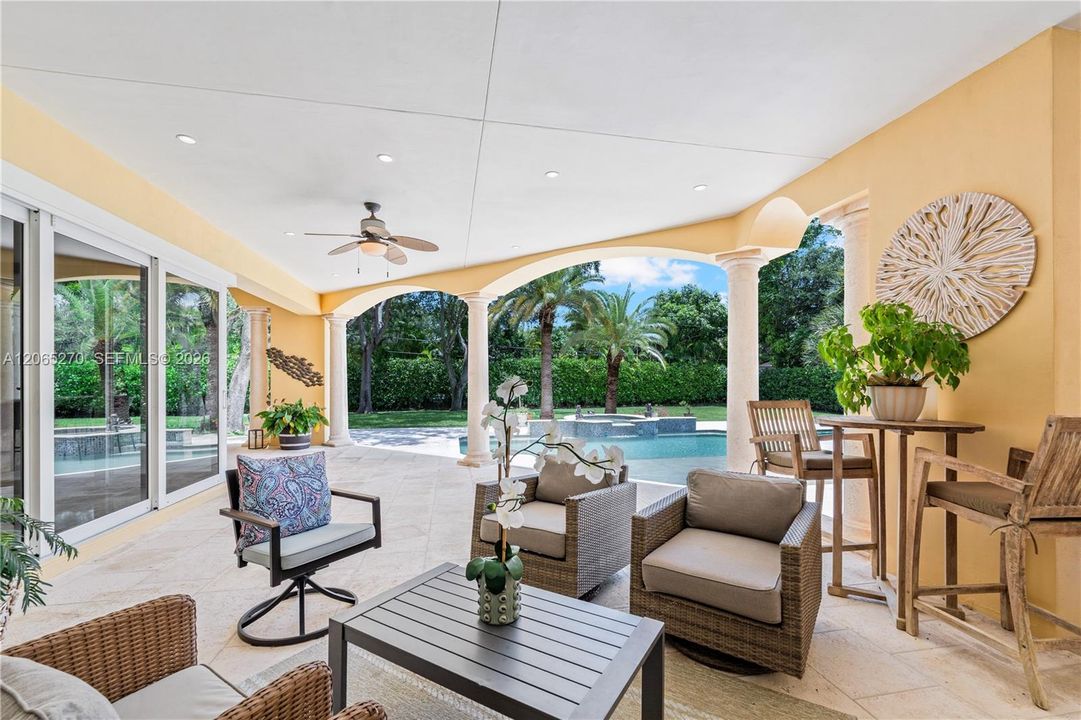 For Sale: $4,965,000 (5 beds, 5 baths, 6239 Square Feet)