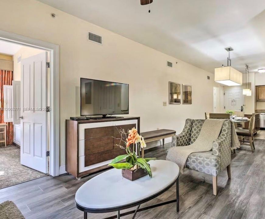 En Venta: $279,000 (3 camas, 2 baños, 0 Pies cuadrados)