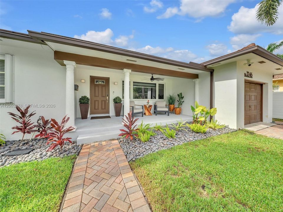 Activo con contrato: $799,000 (2 camas, 2 baños, 1329 Pies cuadrados)