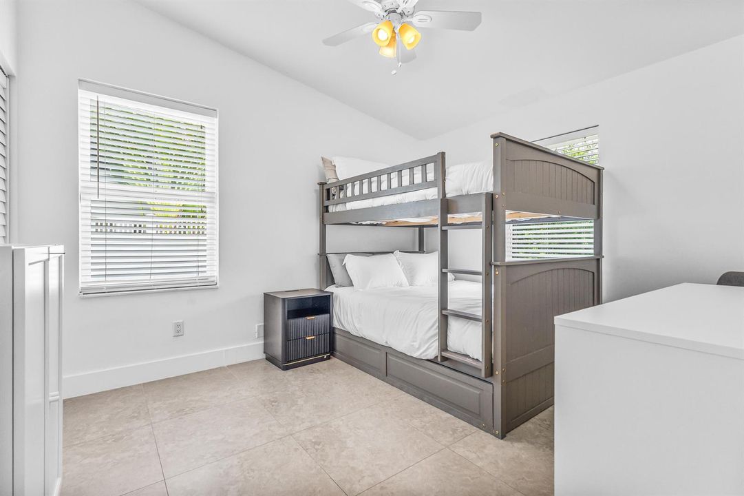 02678 Marathon lane Fort Lauderdale fl b