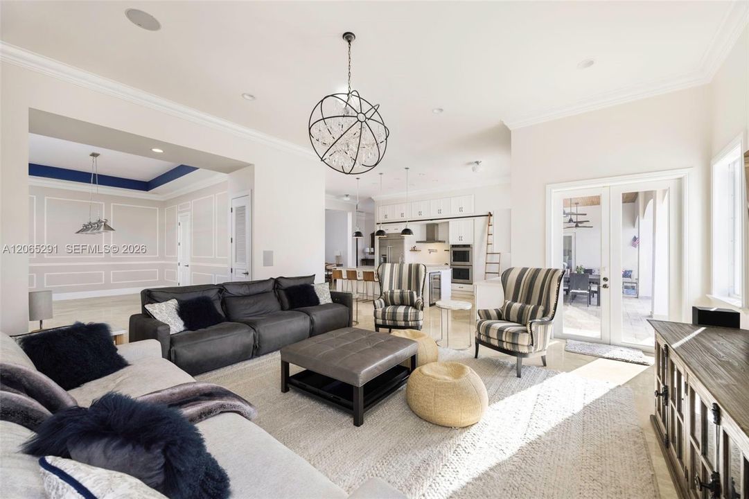 For Sale: $2,500,000 (4 beds, 3 baths, 3662 Square Feet)