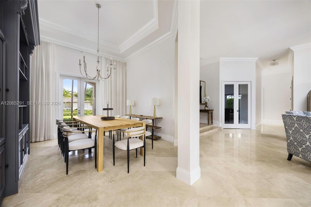 For Sale: $2,500,000 (4 beds, 3 baths, 3662 Square Feet)