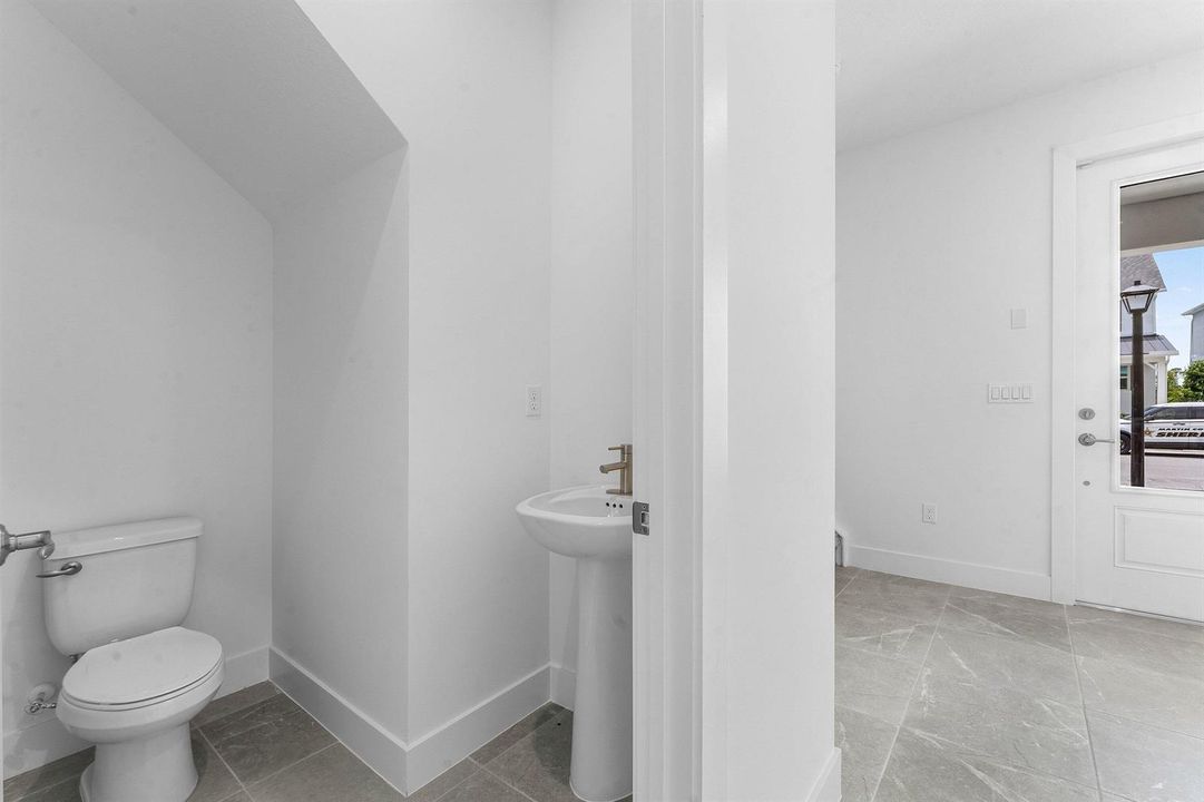 007-888SouthwestNewfieldAvenue-PalmCity-