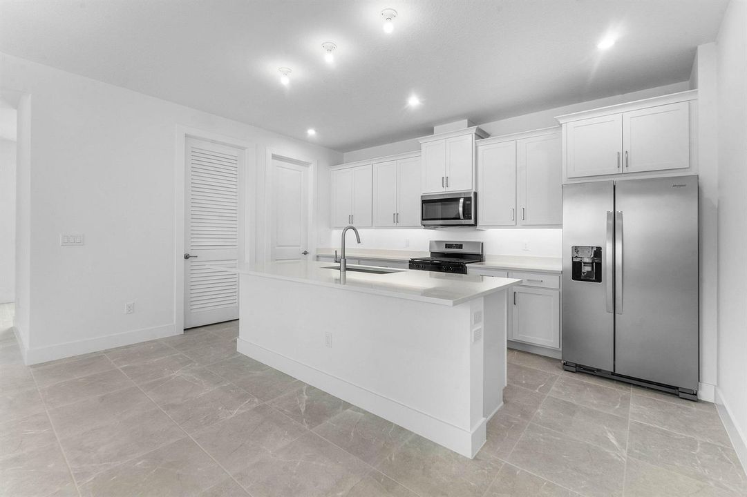 014-888SouthwestNewfieldAvenue-PalmCity-