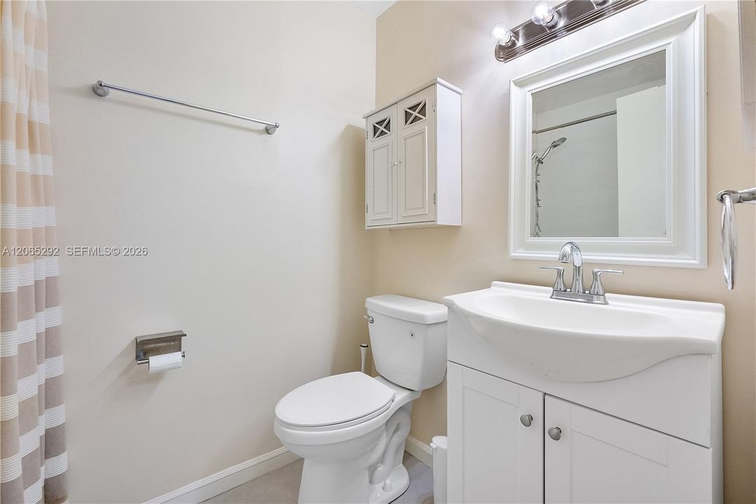 For Sale: $350,000 (3 beds, 2 baths, 1260 Square Feet)