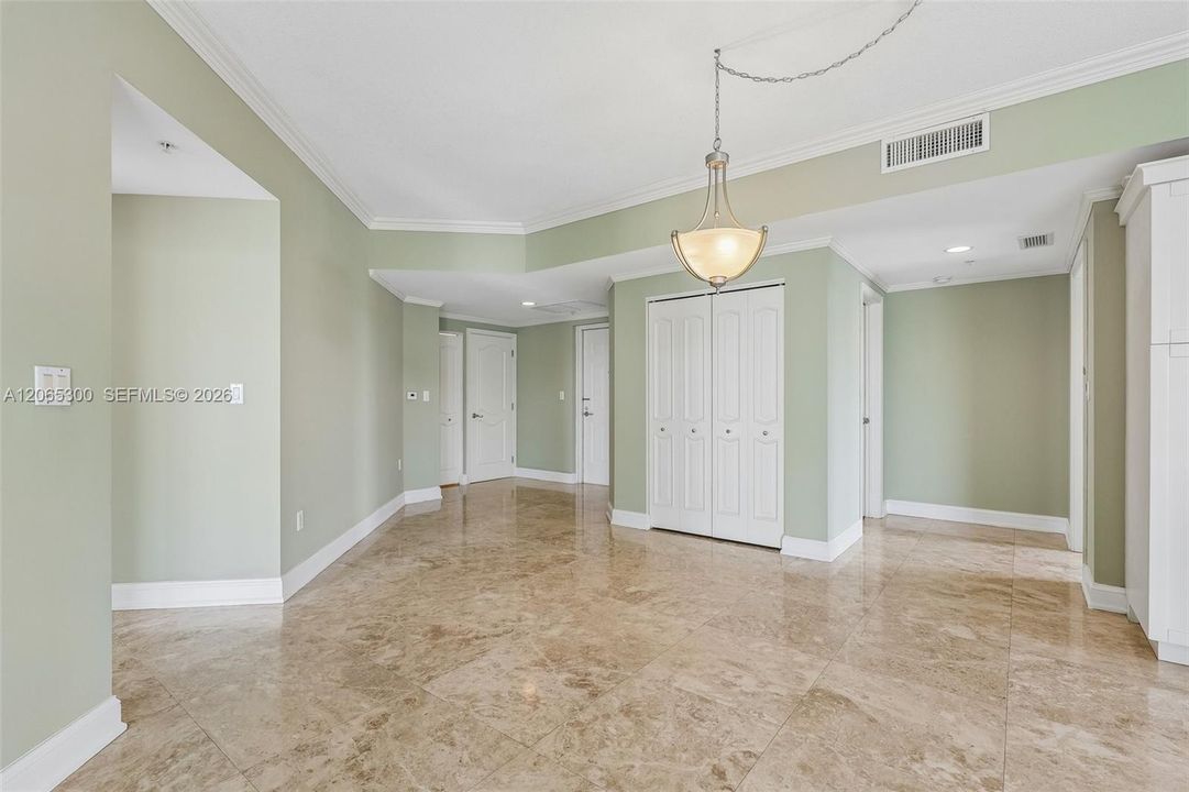 For Sale: $595,000 (3 beds, 2 baths, 1529 Square Feet)