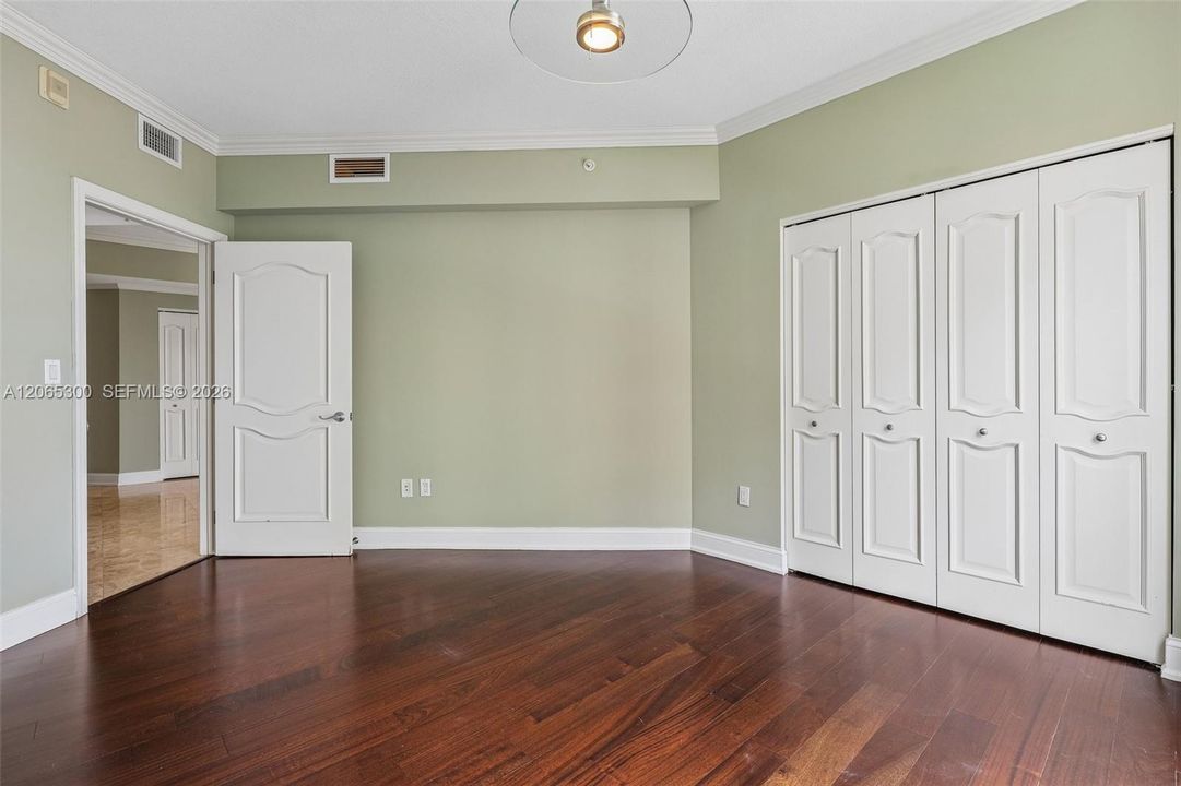 For Sale: $595,000 (3 beds, 2 baths, 1529 Square Feet)
