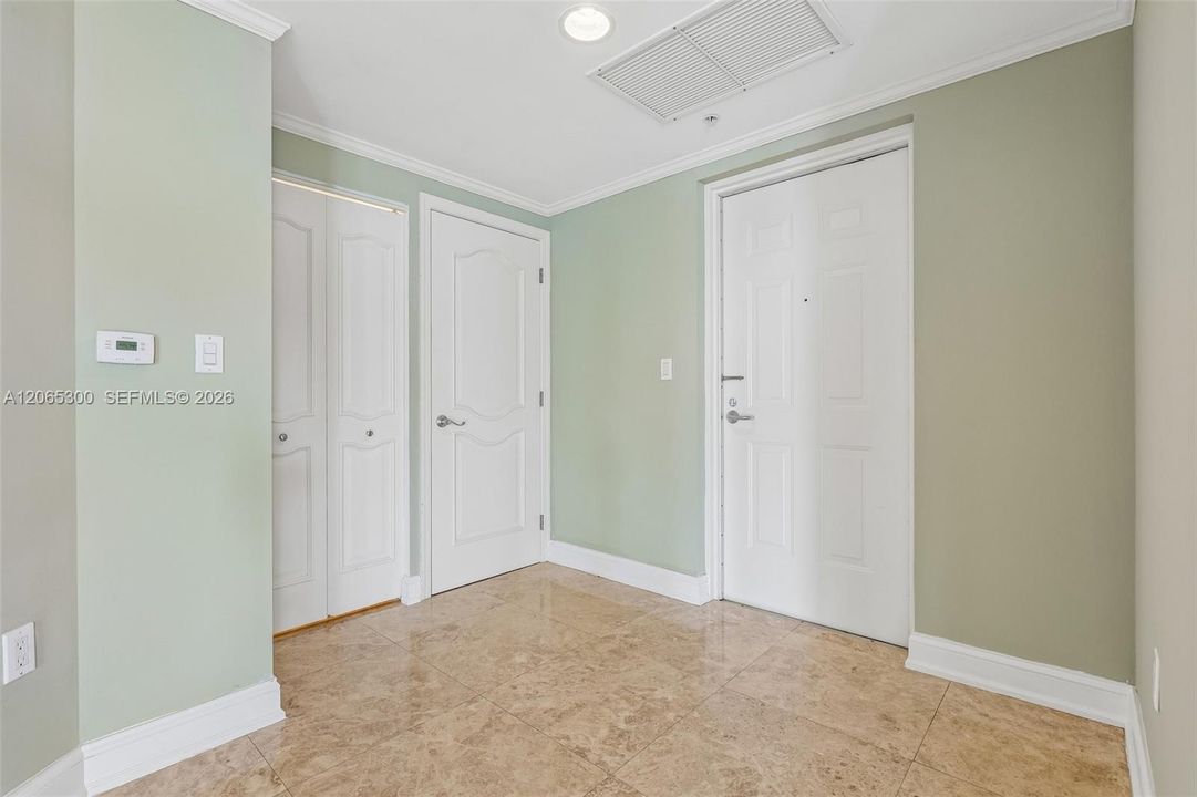 For Sale: $595,000 (3 beds, 2 baths, 1529 Square Feet)
