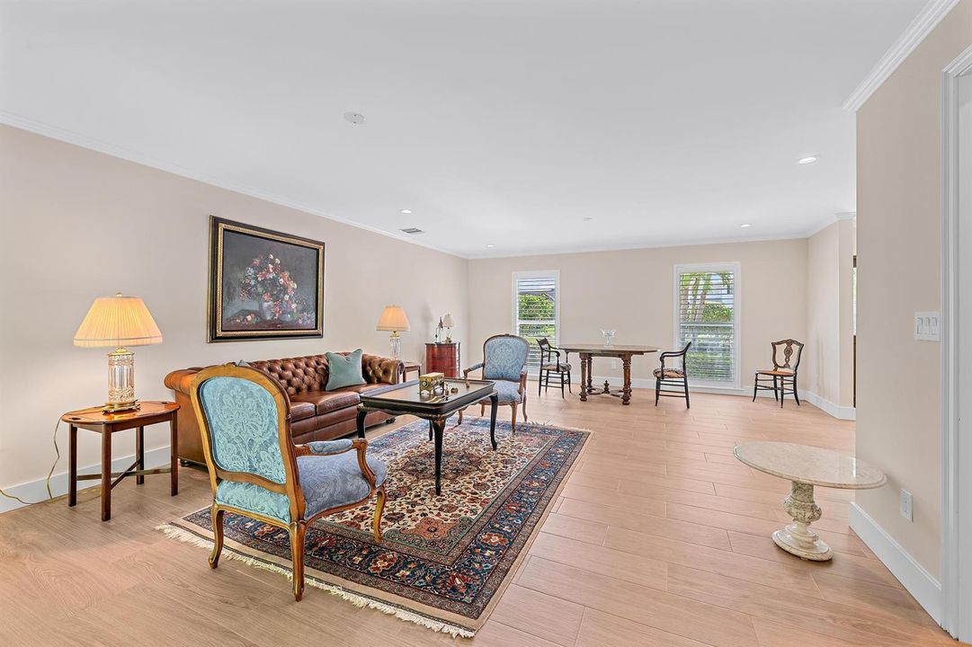 11785 Lake Shore Pl-3
