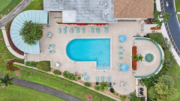 Main Pool & Hot Tub