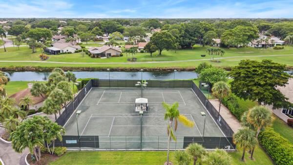 Tennis