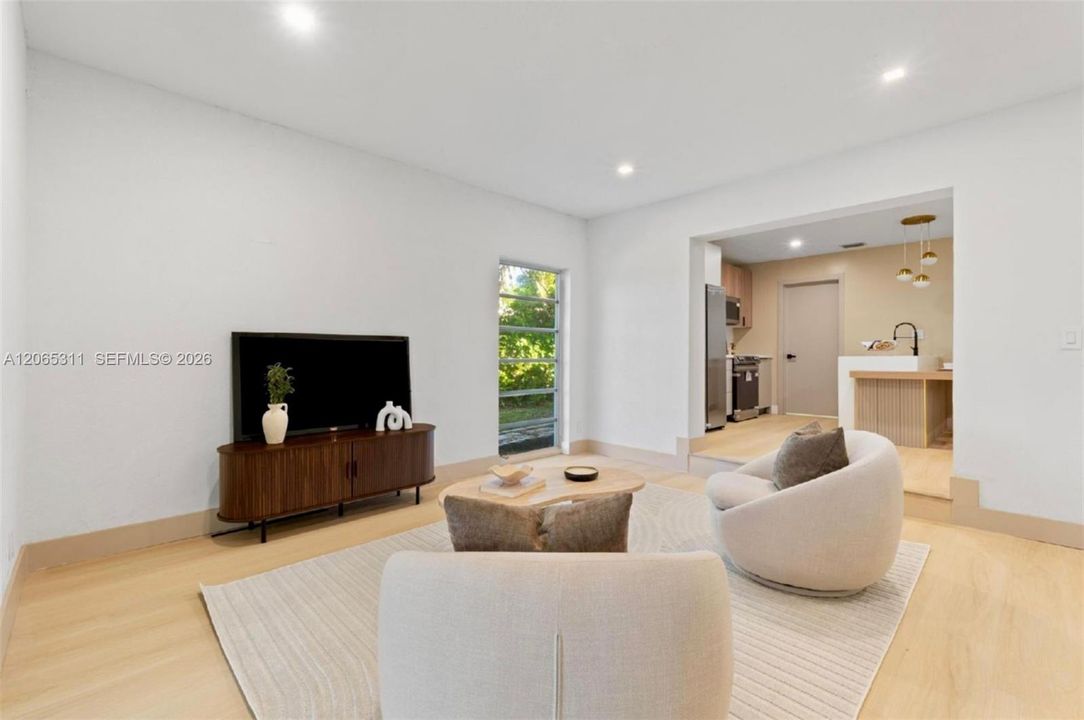 For Sale: $649,500 (4 beds, 2 baths, 2346 Square Feet)