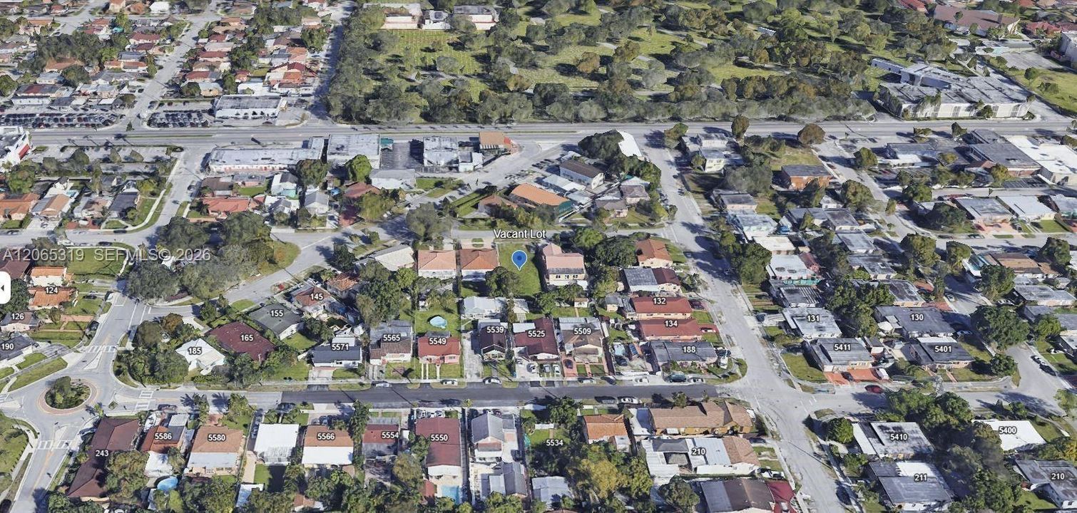 En Venta: $715,000 (0.16 acres)