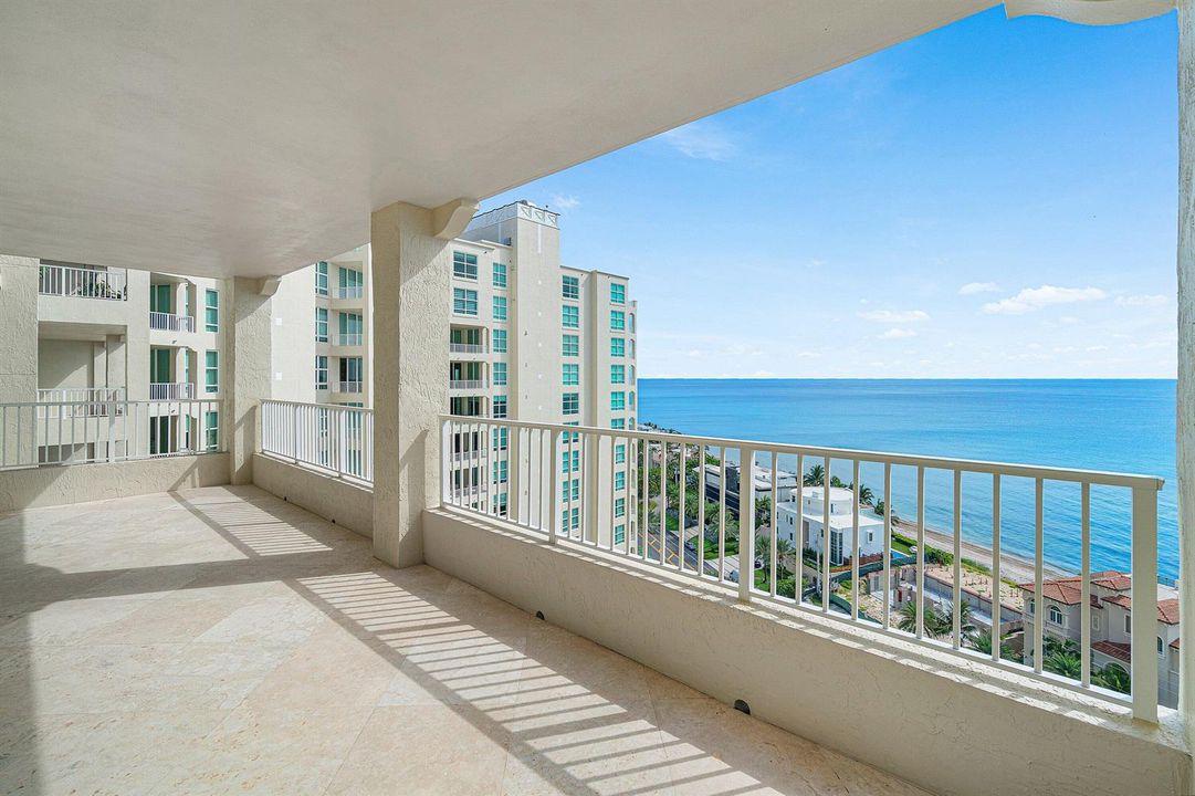 LARGE BALCONY