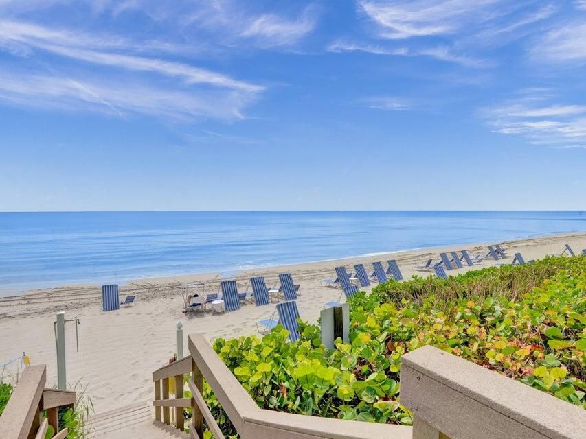 TOSCANA BEACH CLUB