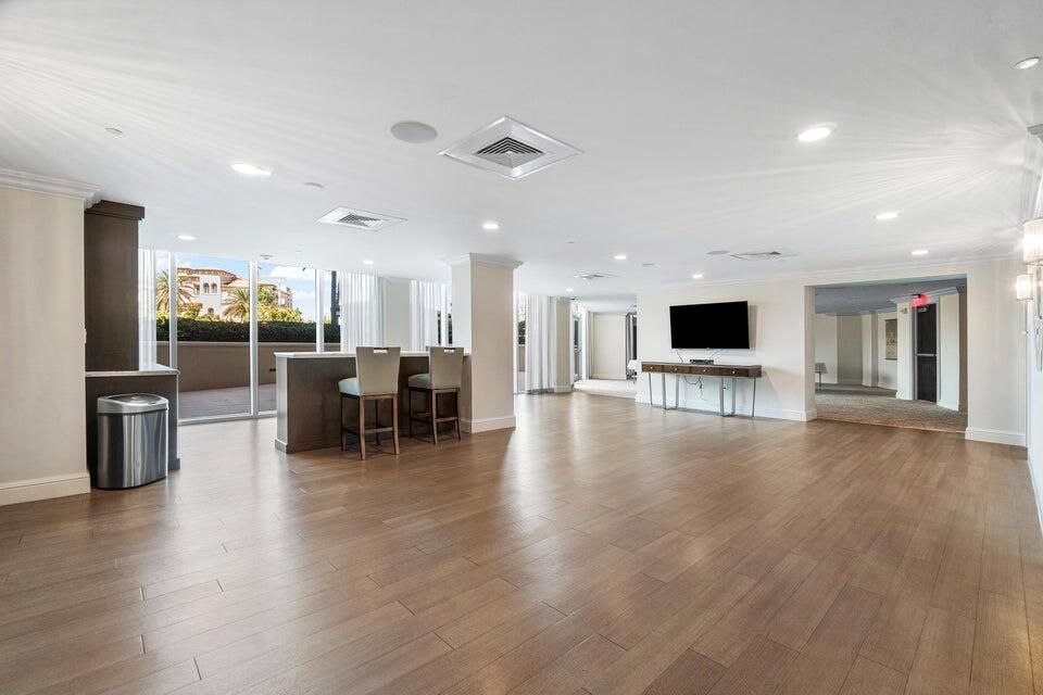 COMMON AREA
