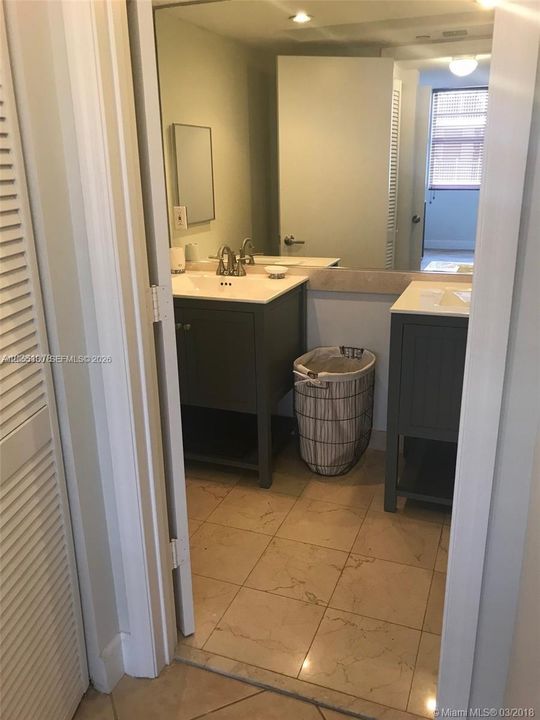 Activo con contrato: $450,000 (1 camas, 1 baños, 808 Pies cuadrados)