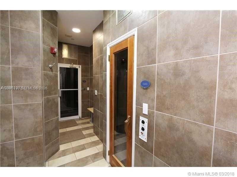 Activo con contrato: $450,000 (1 camas, 1 baños, 808 Pies cuadrados)