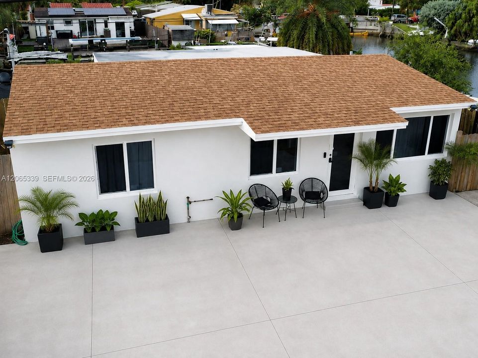 Active With Contract: $605,000 (3 beds, 2 baths, 1315 Square Feet)