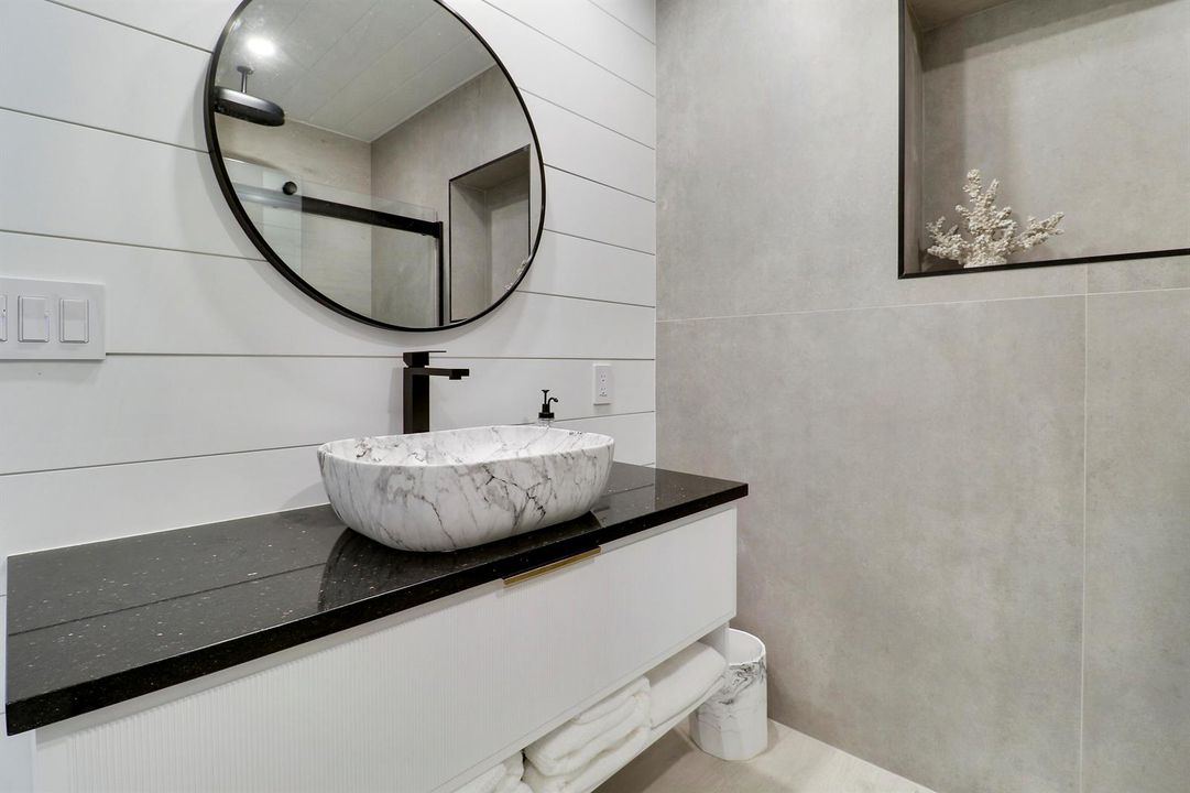 Guest Bathroom #2