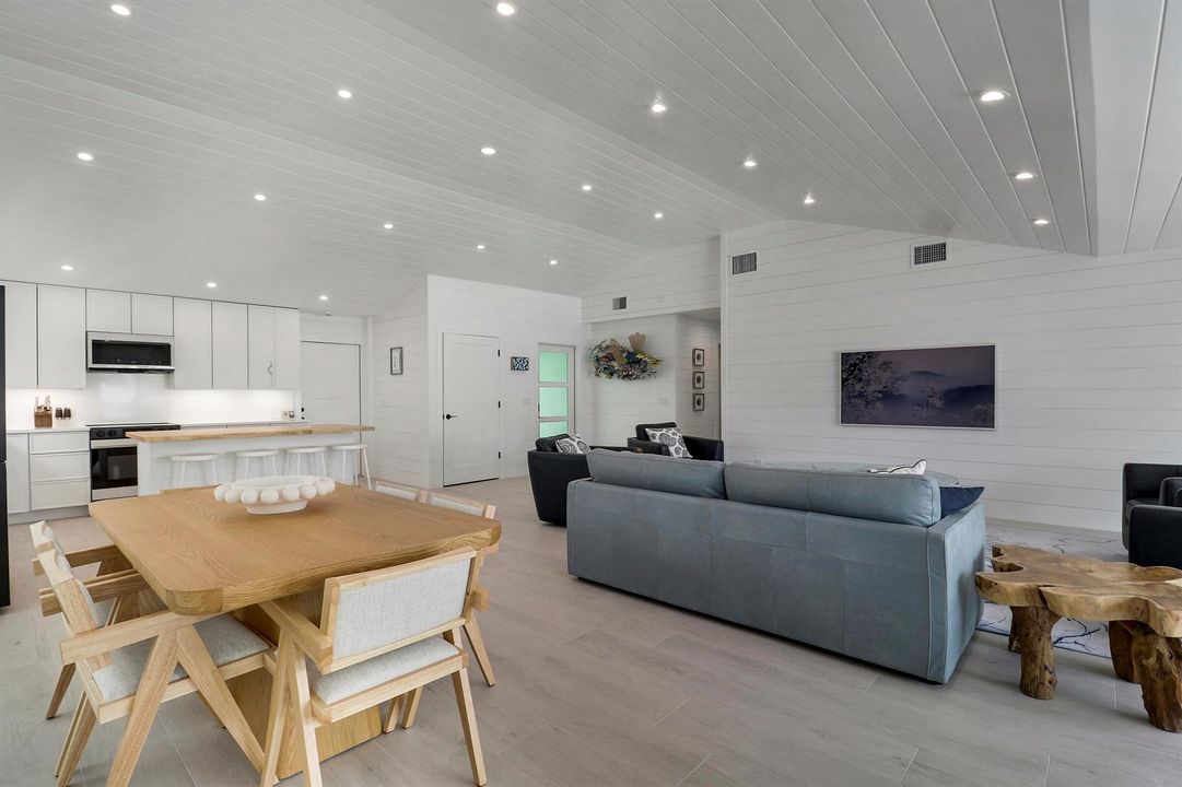 Dining/Living Room
