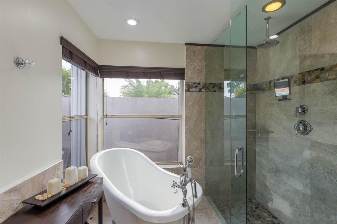 Spa Tub