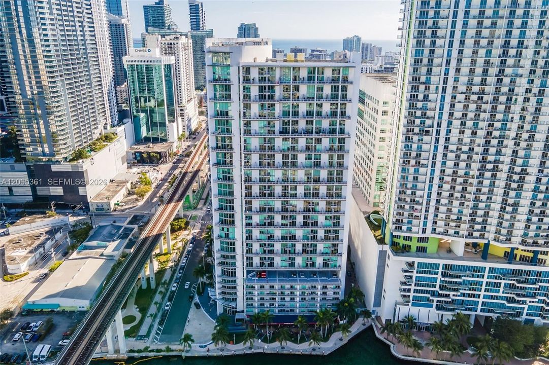 En Venta: $430,000 (1 camas, 1 baños, 843 Pies cuadrados)