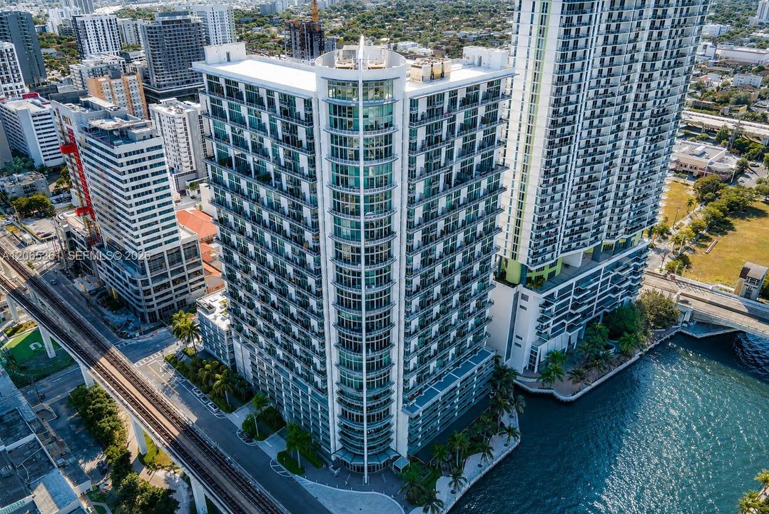 En Venta: $430,000 (1 camas, 1 baños, 843 Pies cuadrados)