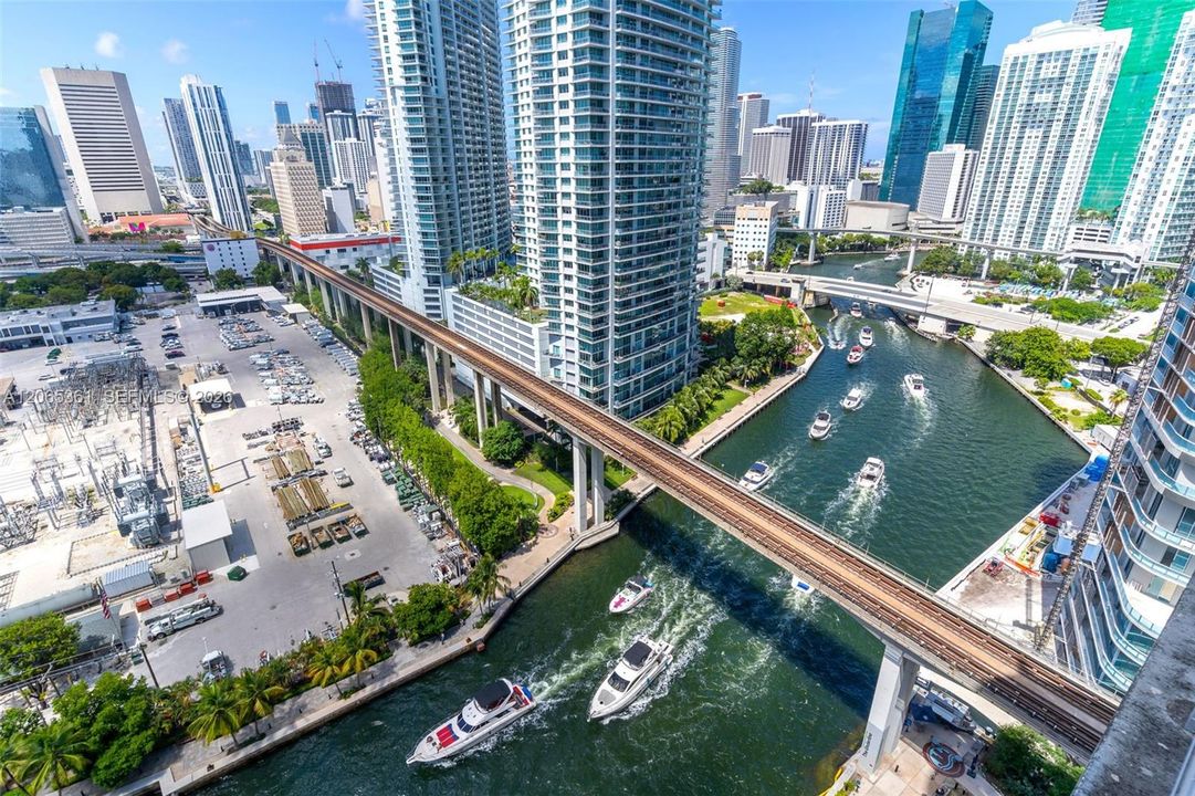 En Venta: $430,000 (1 camas, 1 baños, 843 Pies cuadrados)