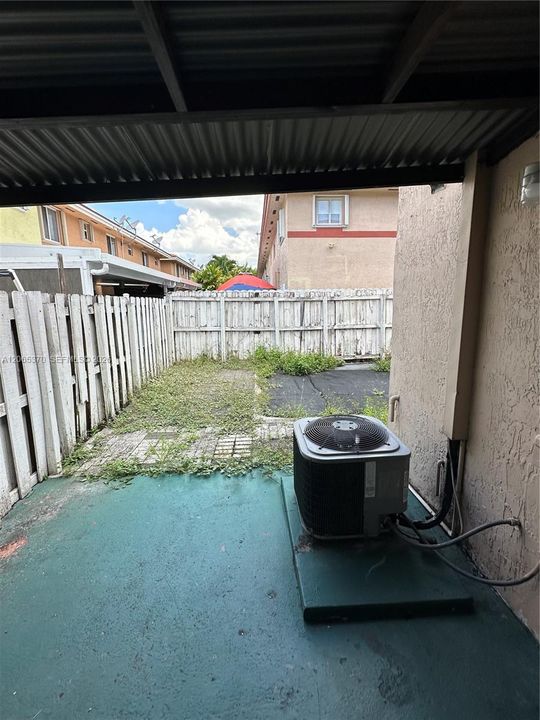 В аренду: $2,350 (2 спален, 1 ванн, 805 Квадратных фут)