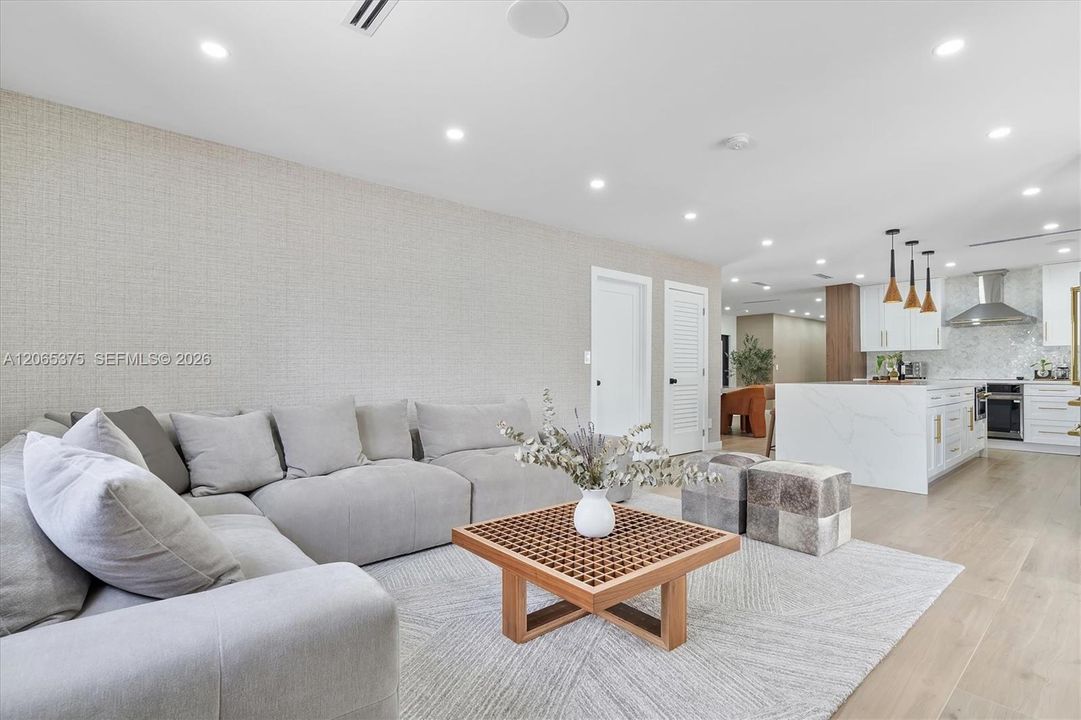 For Sale: $1,800,000 (4 beds, 2 baths, 1948 Square Feet)