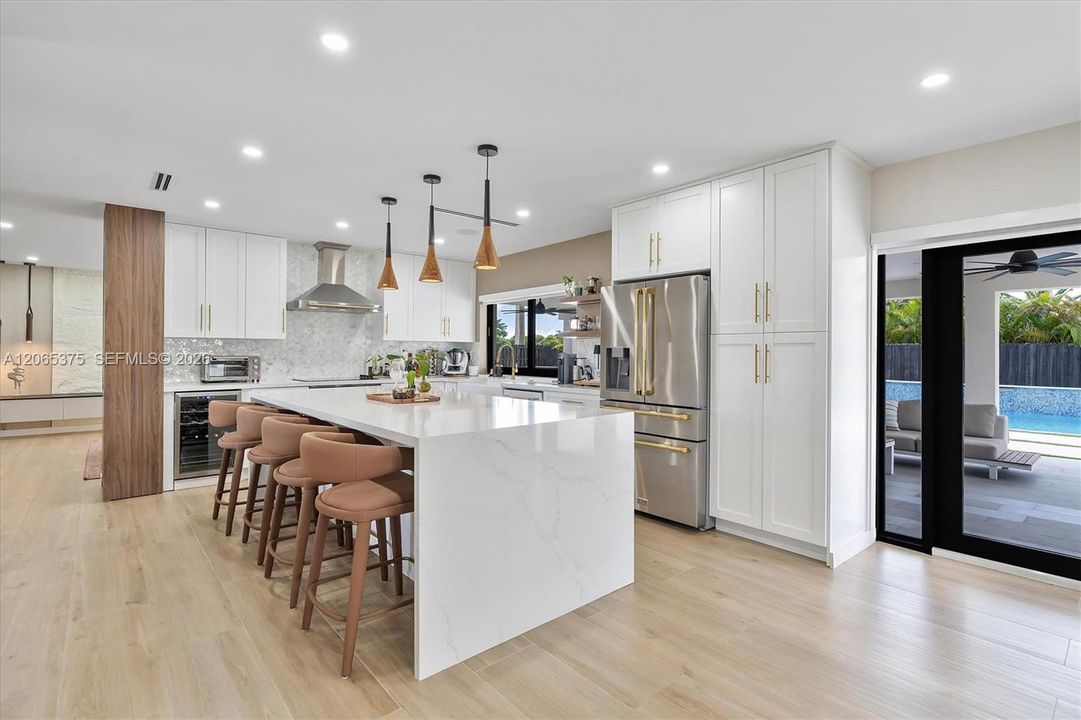 For Sale: $1,800,000 (4 beds, 2 baths, 1948 Square Feet)