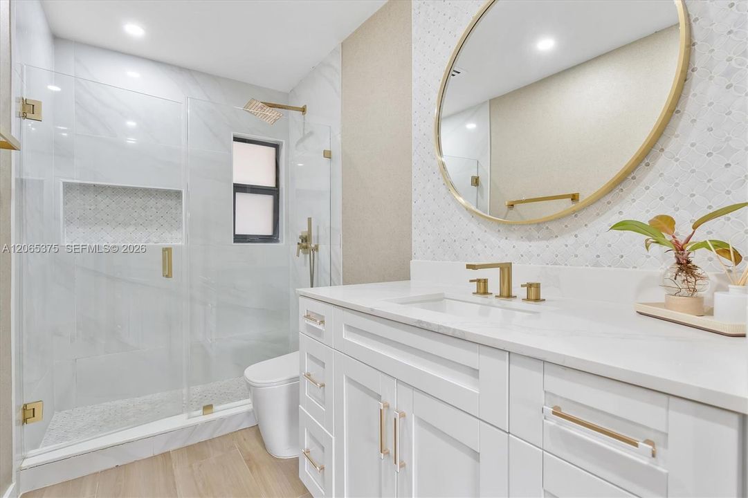 For Sale: $1,800,000 (4 beds, 2 baths, 1948 Square Feet)
