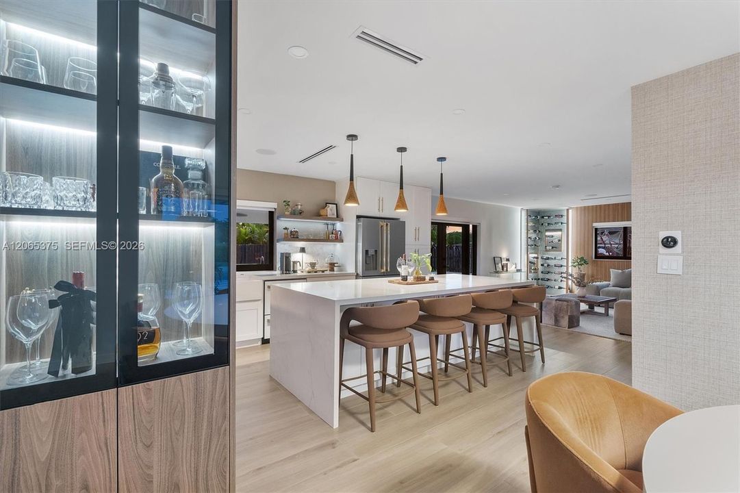 For Sale: $1,800,000 (4 beds, 2 baths, 1948 Square Feet)